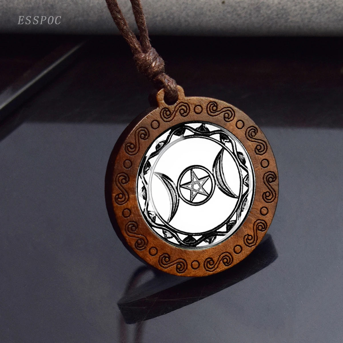 Triple Moon Goddess Glass Necklace Wood Pendant Wiccan Pentagram Necklace Vintage Magic Sign Jewelry Dropshipping